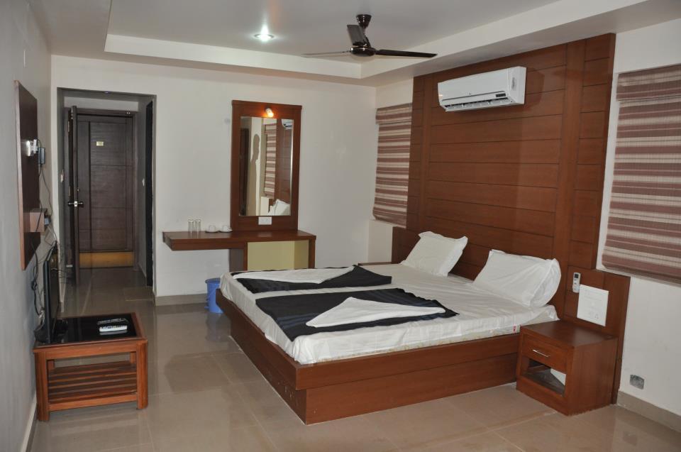 Suprabha Residency Villa Kalasa Kültér fotó